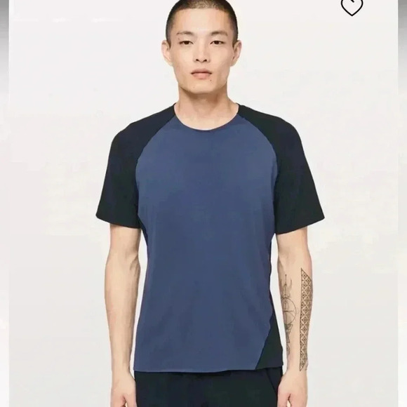 Lululemon Blue Focal Point Short Sleeve - Picture 1 of 9